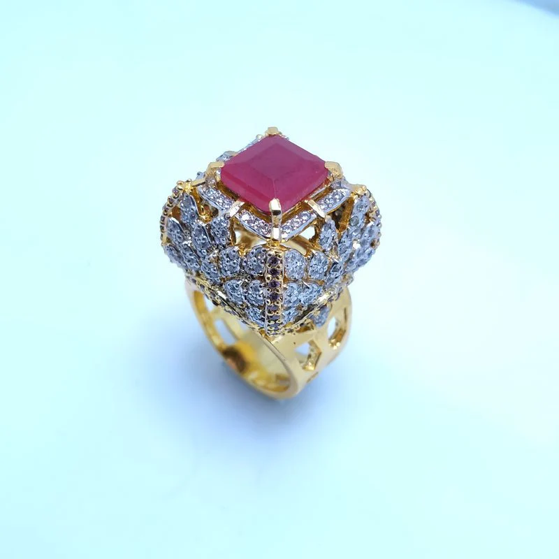 Big-size-Ring-with-Chetum-Stone-with-American-Zircons-with-Gold-Plated.-925-Silver2.webp