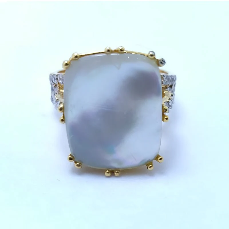 Silver-Ring-with-Super-Quality-Mother-of-Pearl-and-Zircons.-925-Silver1.webp