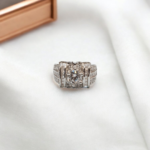 Radiant Cluster Ring