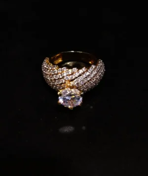 Gold-Plated-Solitaire-Ring-With-premium-quality-of-zircons-925-Silver1.webp
