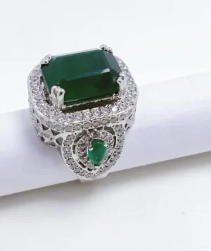 Rhodium-Plated-Ring-with-Zircon-and-Synthetic-Emerald.-925-Silver2.webp