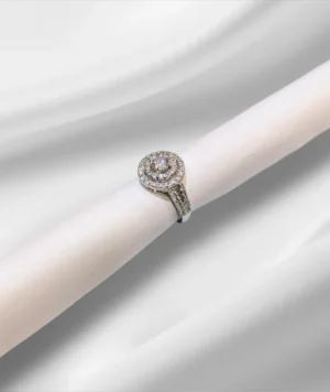 Solitaire-Ring3.webp